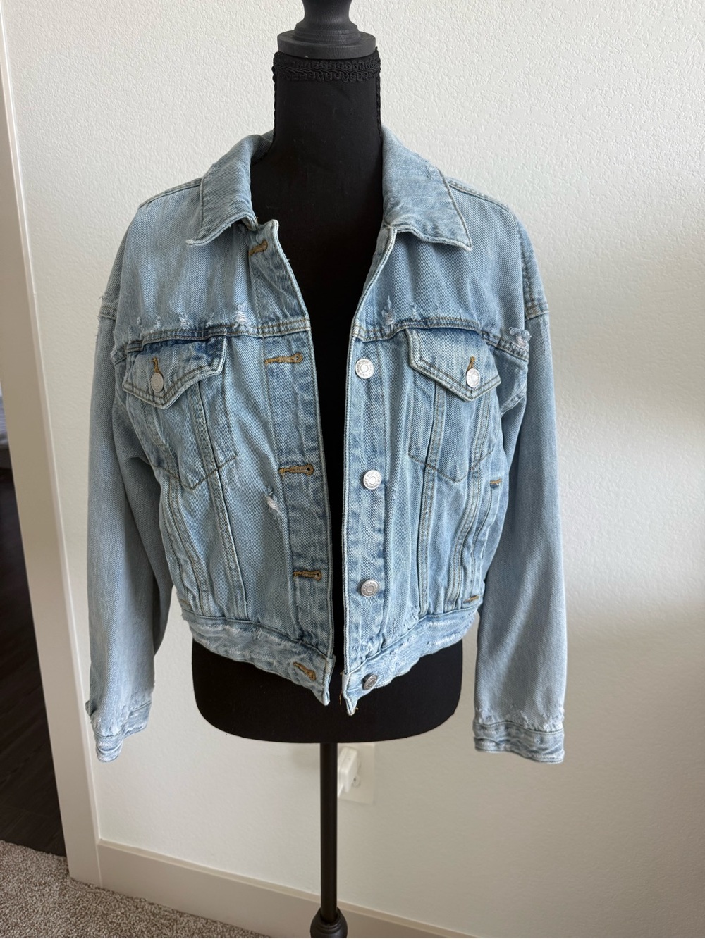 Classic Light Wash Denim Jacket - Picture 2 of 6